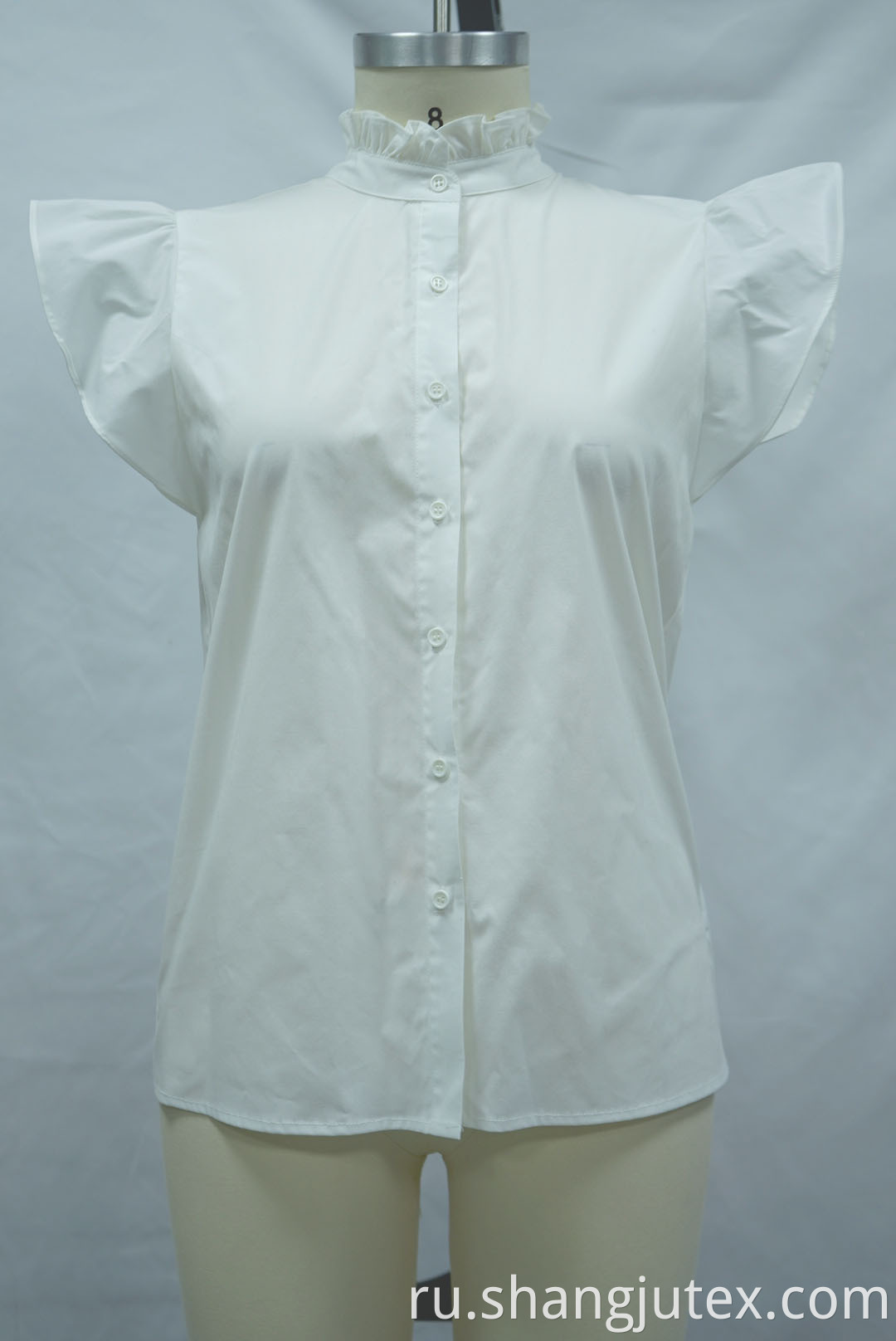 color white of women's shirt